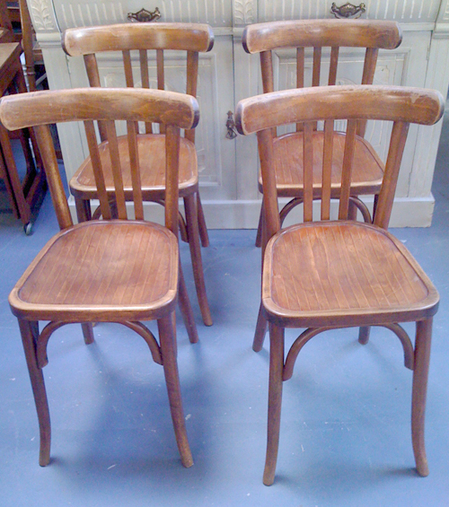 ID2474 Set of 5 Bistro chairs